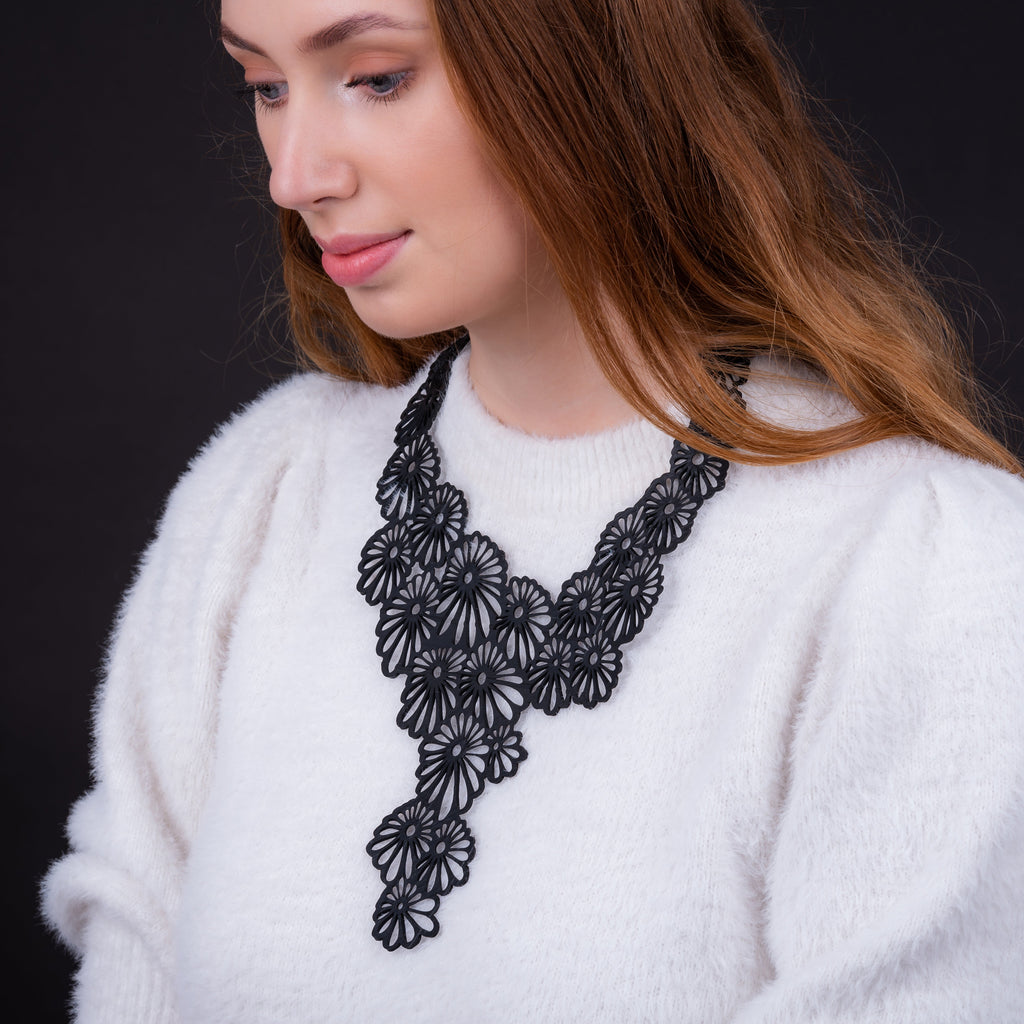 Daisy Statement Inner Tube Necklace