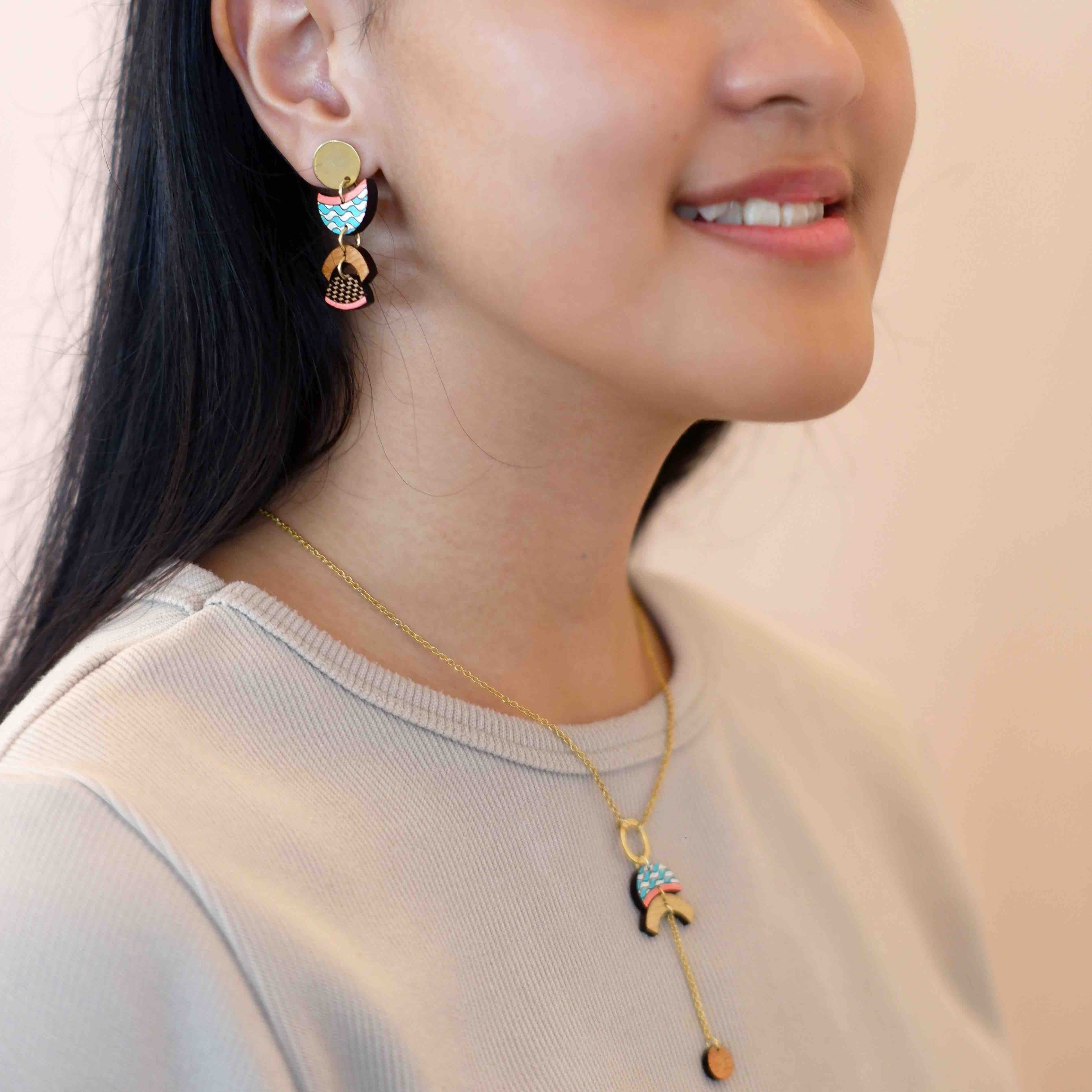 Thallaso Recycled Wood Gold Necklace-3