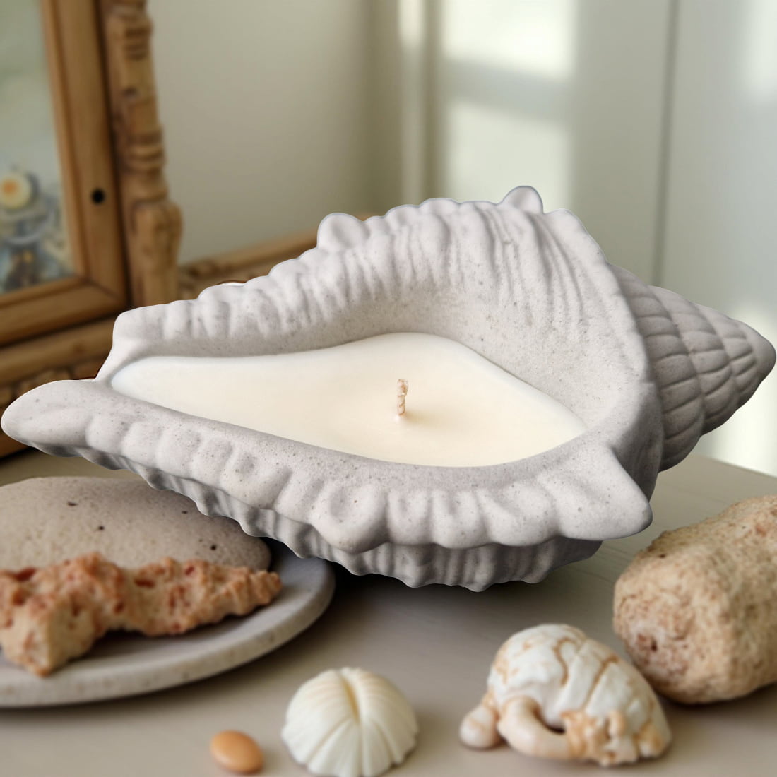 Conch Candle-1